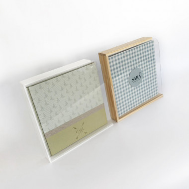 Caja Metacrilato Mireia